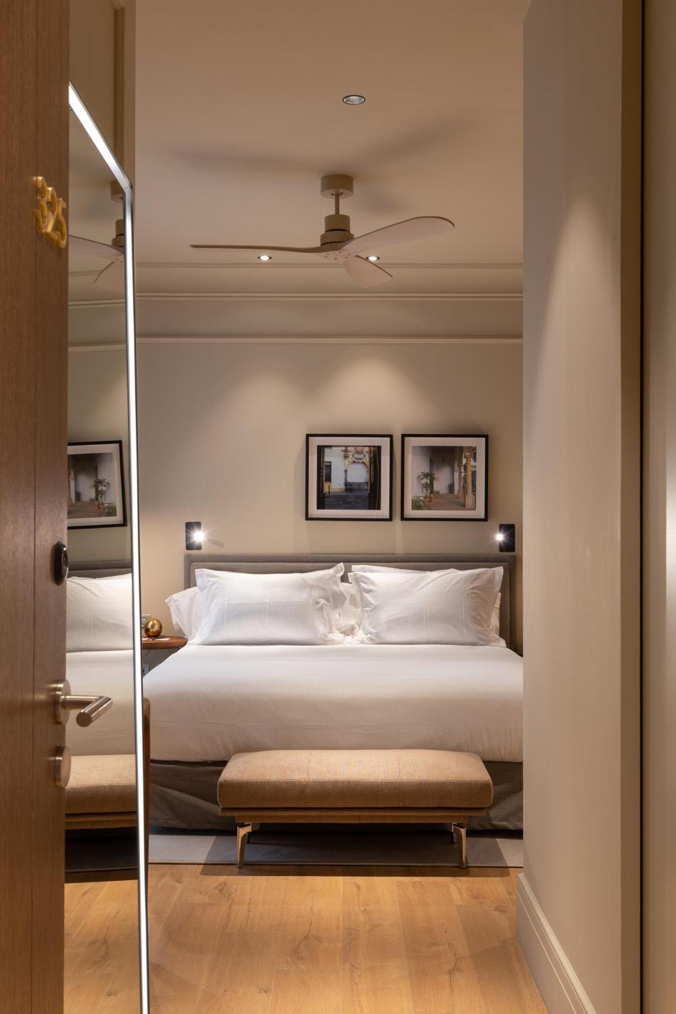 H10 Palacio Colomera Cordoba Dış mekan fotoğraf