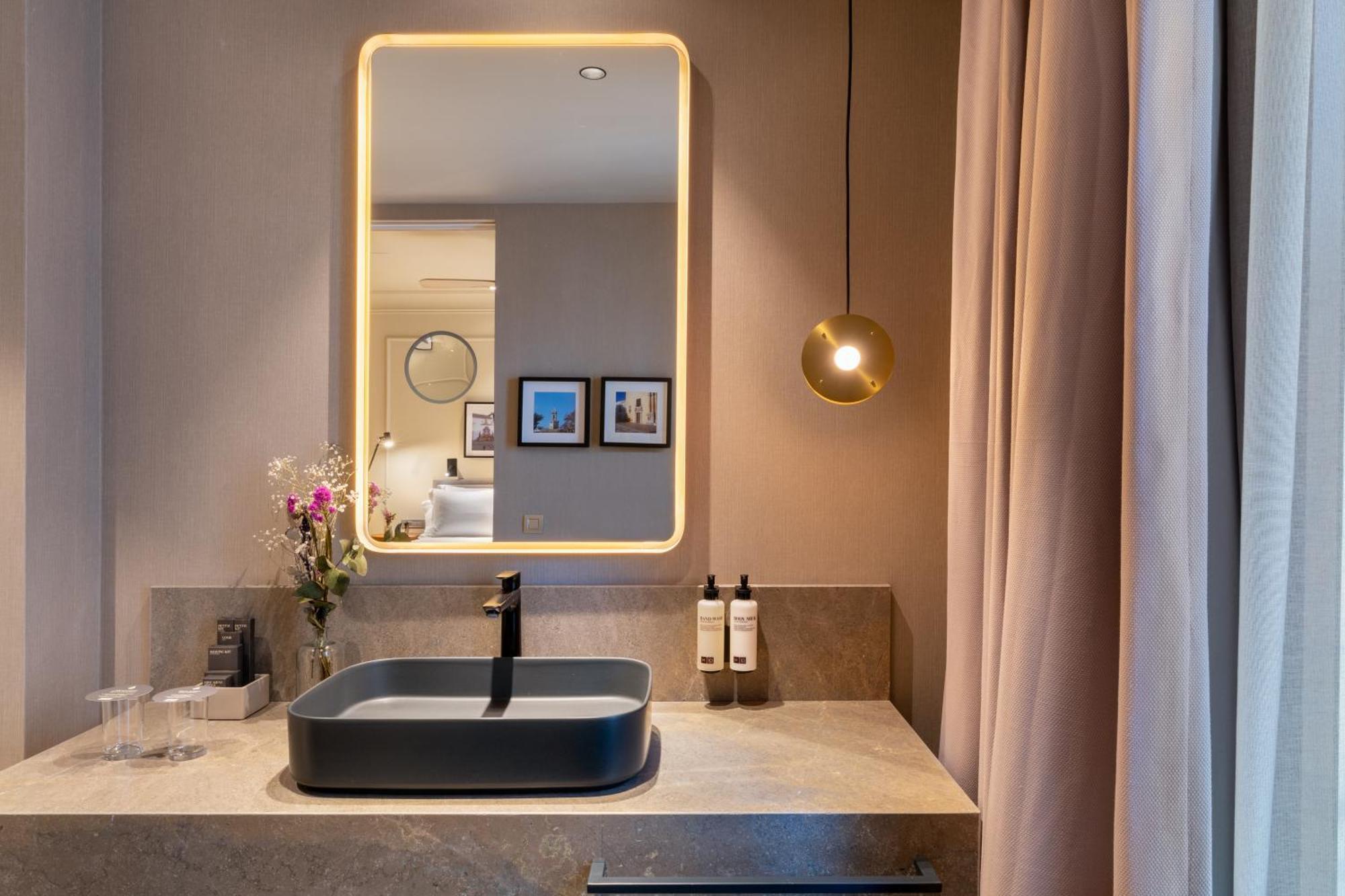 H10 Palacio Colomera Cordoba Dış mekan fotoğraf