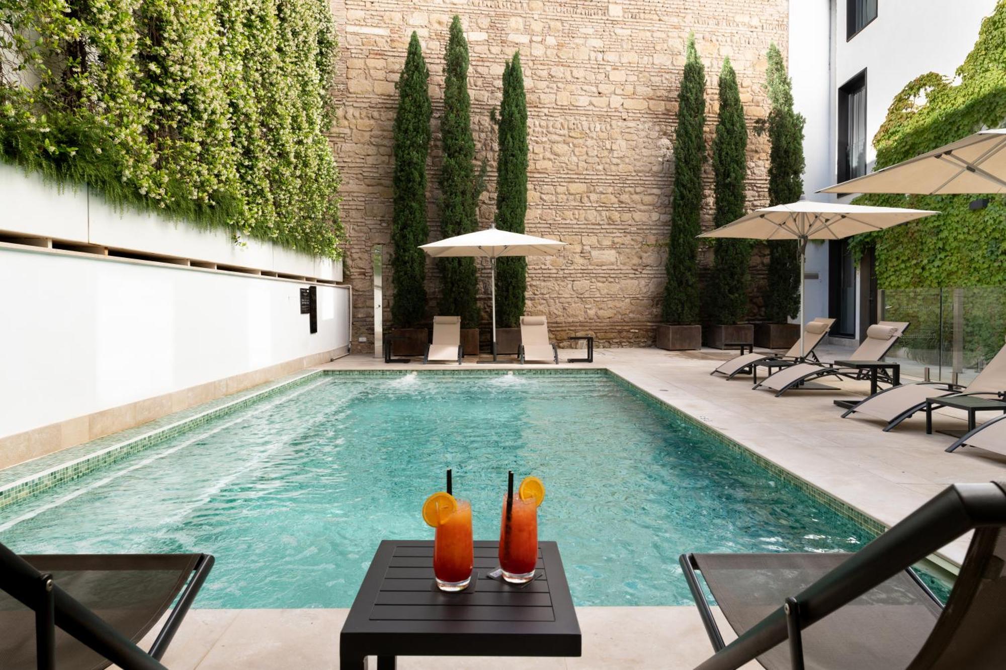 H10 Palacio Colomera Cordoba Dış mekan fotoğraf