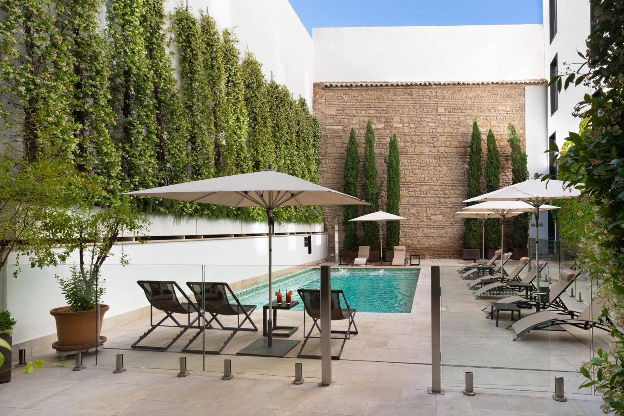 H10 Palacio Colomera Cordoba Dış mekan fotoğraf