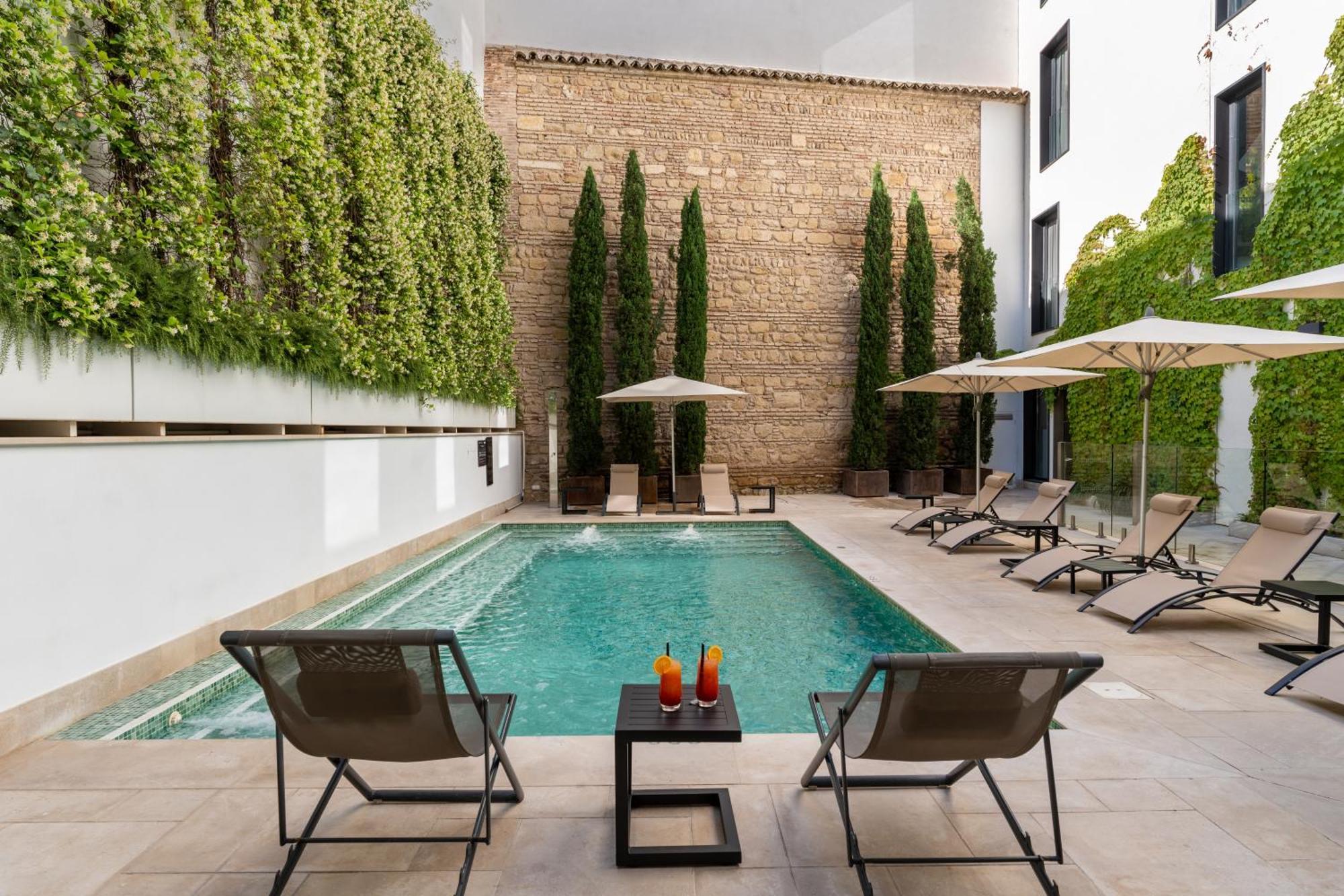 H10 Palacio Colomera Cordoba Dış mekan fotoğraf