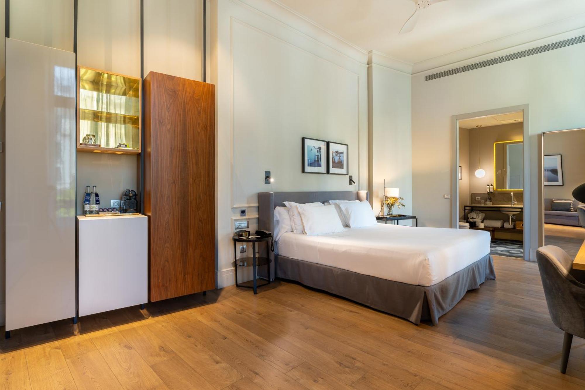 H10 Palacio Colomera Cordoba Dış mekan fotoğraf